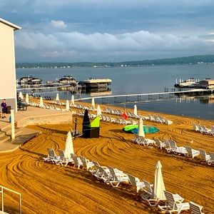 Meet your Posher, Kina